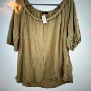 NWT New XCVI Khaki Beige Relaxed Boho Oversized Blouse Short Sleeveless Top M